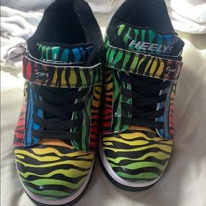 Kids Rainbow Zebra Print Heelys